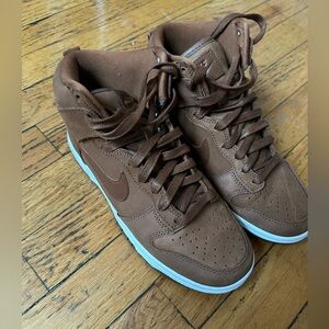 Nike Dunk High premium size 6.5